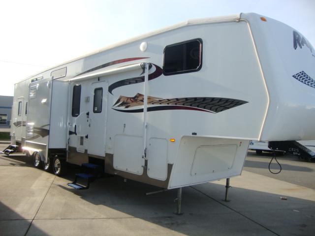 Used 2007 Keystone Raptor 3712TS Fifth Wheel Toyhauler For Sale